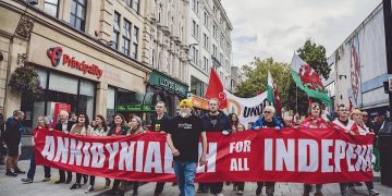 March for Welsh independence